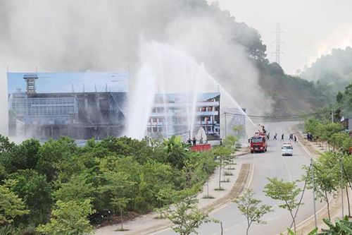 Công an tỉnh Yên Bái diễn tập thực binh