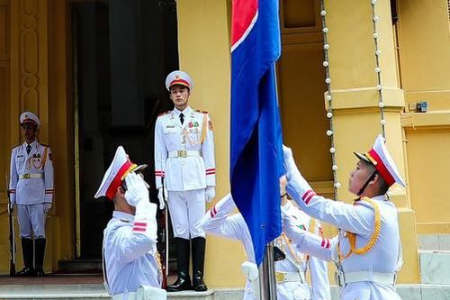 Lễ Thượng cờ kỷ niệm 56 năm Ngày thành lập ASEAN