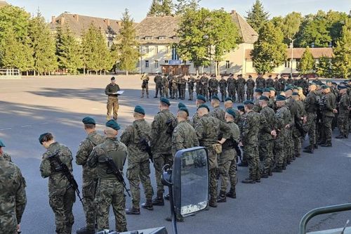 Căng thẳng leo thang, Ba Lan tính điều thêm 1.000 binh sĩ đến biên giới Belarus