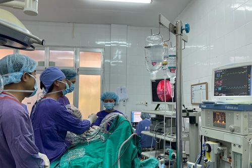 'Nâng cấp bệnh viện, cần tính khả năng chi trả viện phí của người bệnh'