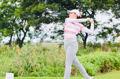 Nguyễn Anh Minh, Đoàn Xuân Khuê Minh bắt đầu hành trình bảo vệ ngôi đầu Giải vô địch golf quốc gia