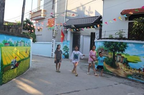 Thôn làng sạch đẹp ở Đông Quang