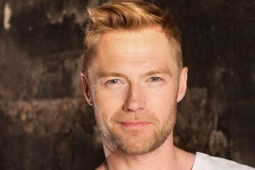 Thủ lĩnh ban nhạc Boyzone nhận lời biểu diễn tại Việt Nam