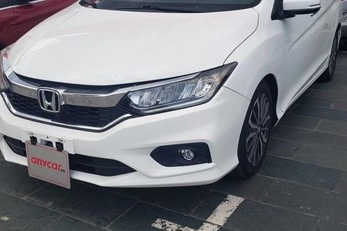 Vụ mua xe tại Anycar nghi bị tua đồng hồ công-tơ-mét: Khách hàng được bảo vệ quyền lợi như thế nào?