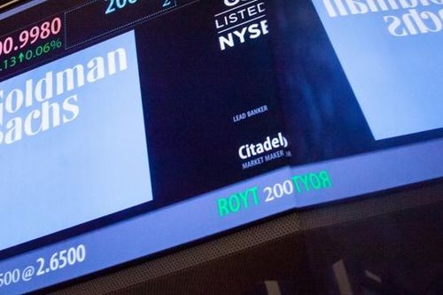 Chứng khoán Mỹ hoang mang vì Moody's, Dow Jones sụt hơn 150 điểm