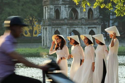 Festival Thu Hà Nội năm 2023 với chủ đề 'Thu Hà Nội - Đến để yêu'