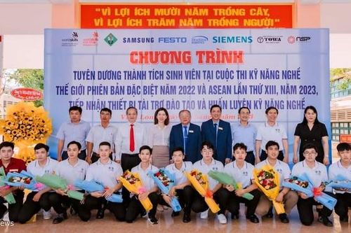 Tuyên dương sinh viên đạt thành tích các kỳ thi kỹ năng nghề ASEAN và Thế giới