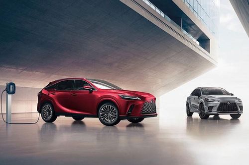 Lexus RX 450h+ từ 1,68 tỷ đồng, động cơ hybrid 304 mã lực