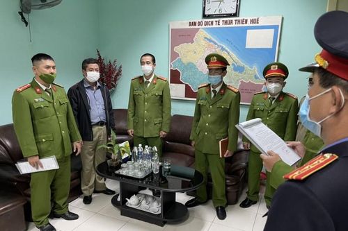 Vì sao nguyên Giám đốc CDC Thừa Thiên - Huế được quay lại làm việc?