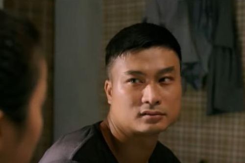 Làng trong phố tập 8: Hiếu nghi ngờ vợ...