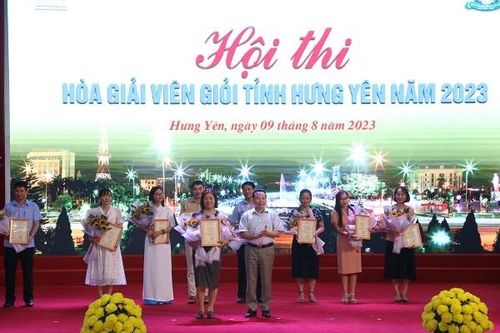 Đội thi huyện Văn Lâm giành giải Nhất Hội thi hòa giải viên giỏi tỉnh Hưng Yên năm 2023