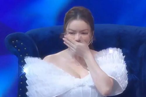 Lý Nhã Kỳ khốn khổ vì fan cuồng: Đột nhập nhà riêng, nắm mọi sinh hoạt của thần tượng