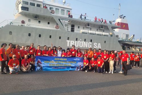 Gắn kết kiều bào, hướng về Tổ quốc - Bài 1: Kiều bào - nguồn lực quan trọng trong sự phát triển của đất nước