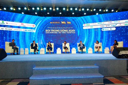 Vietnam Wealth Advisor Summit 2023: 'Bơi trong dòng xoáy/Swimming in the vortex'
