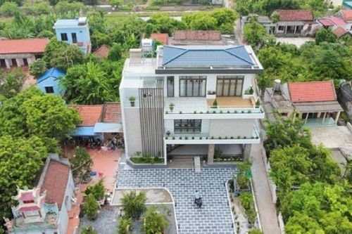 Cô gái xây biệt thự 7 tỷ tặng bố mẹ và câu chuyện xúc động phía sau