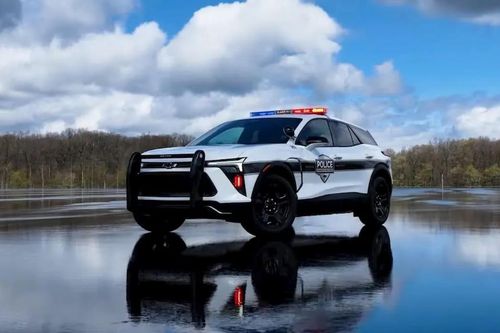 General Motors giới thiệu xe cảnh sát truy đuổi Chevy Blazer EV