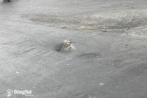 Đường nội ô xuống cấp, không đảm bảo an toàn