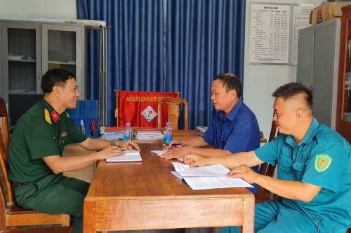 Chú trọng phát triển đảng viên trong lực lượng dân quân