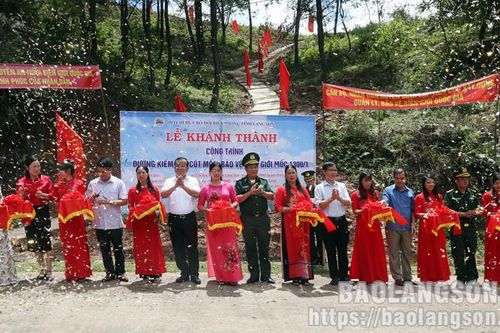 Đình Lập khánh thành công trình đường lên cột mốc quốc giới 1300/1