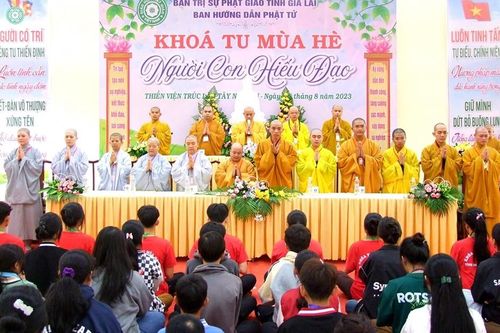 Gia Lai: Khóa tu 'Người con hiếu đạo - 2023' tại thiền viện Trúc Lâm Tây Nguyên