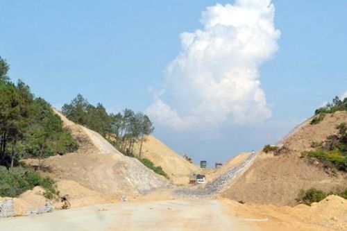 Thừa Thiên - Huế: Cho phép nghiên cứu xây băng tải than từ Lào qua cửa khẩu ở A Lưới