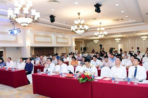 Chương trình chính luận nghệ thuật 'Mạnh giàu từ biển quê hương'