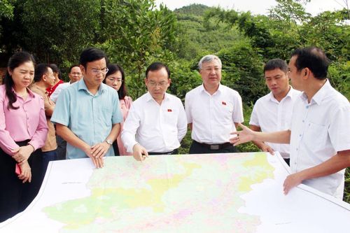 Đoàn ĐBQH tỉnh Bắc Giang: Cần đánh giá đúng thực trạng các công trình đập, hồ chứa nước
