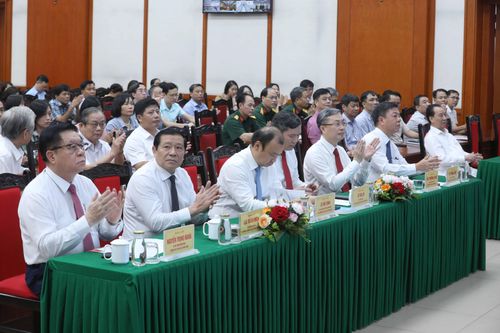 Khai trương Hệ thống thí điểm phổ biến, cập nhật kiến thức lý luận chính trị trên Internet