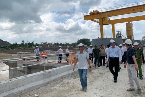 Thiệt hại 30 tỷ đồng do lũ về trên sông Đồng Nai