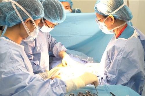Cứu sống sản phụ gặp căn bệnh hy hữu