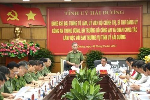 Chủ động nắm chắc tình hình, giải quyết vấn đề từ sớm, từ xa, ngay từ cơ sở