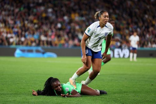 World Cup nữ 2023: Giẫm vào người đối thủ, em gái Reece James đăng đàn xin lỗi