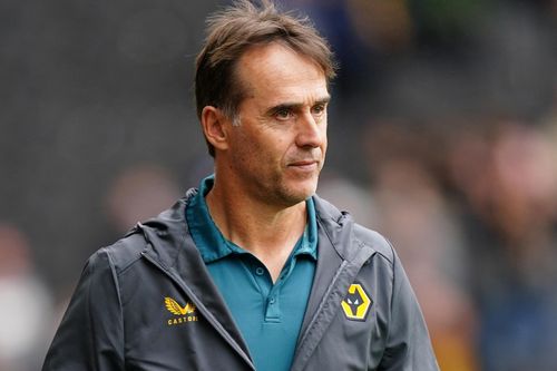 Đối thủ của Man Utd sa thải HLV sát mùa giải
