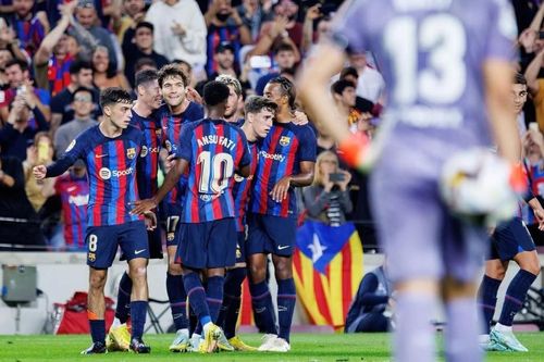 Barcelona giành Joan Gamper Trophy: Phía sau của chiếc cúp