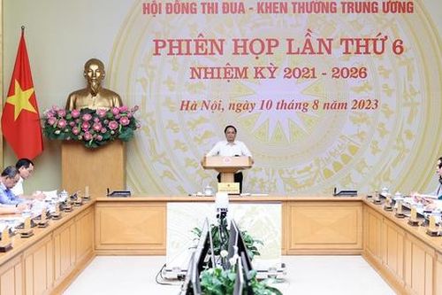 Thủ tướng chủ trì phiên họp lần thứ 6 nhiệm kỳ 2021-2026 của Hội đồng Thi đua-Khen thưởng Trung ương