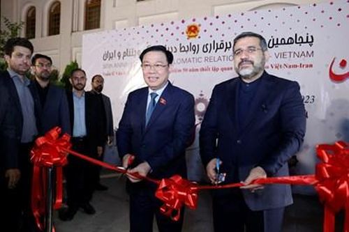 Chủ tịch Quốc hội Vương Đình Huệ dự khai mạc Tuần lễ Văn hóa Việt Nam tại Iran