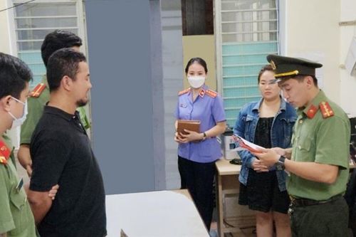 Bàn về tự do ngôn luận và đấu tranh phản bác luận điệu xuyên tạc trên không gian mạng