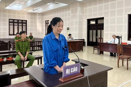 Nghi bị 'cắm sừng', nữ giảng viên đại học đốt chết chồng