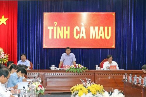 Cà Mau: Giới thiệu nhân sự quy hoạch Ban Chấp hành Trung ương Đảng khóa XIV