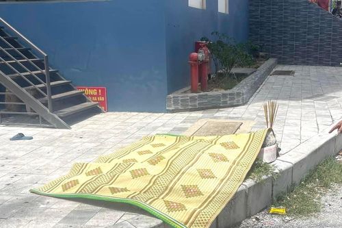 Người đàn ông rơi từ tầng cao chung cư tử vong