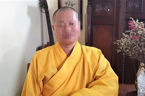 Thông tin bất ngờ về 'nhà sư' vào quán nhậu ở TPHCM