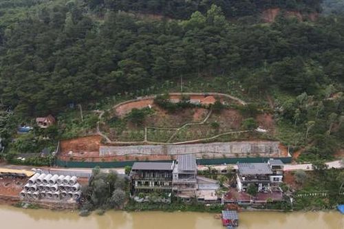 Xẻ núi, bạt đồi xây homestay tại Sóc Sơn, Hà Nội: Chỉ lãnh đạo xã giấu vi phạm?