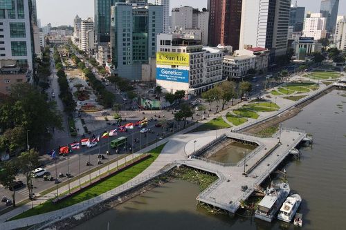 Cấm xe lưu thông vào đường Nguyễn Huệ trong sáng cuối tuần