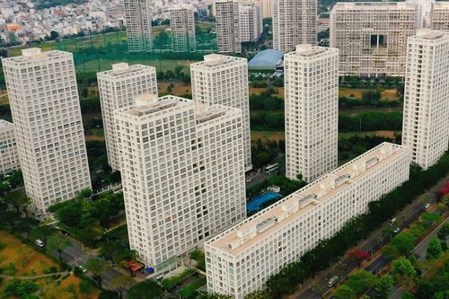 Thủ tướng yêu cầu quyết liệt tháo gỡ khó khăn cho thị trường bất động sản