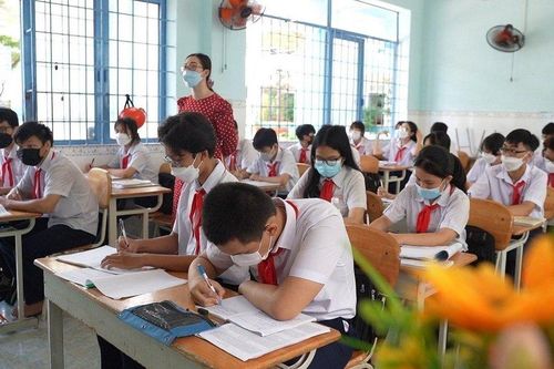 Bà Rịa - Vũng Tàu: Trường học không được ép học sinh may, mua đồng phục