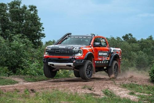 Ford Ranger Raptor lần đầu dự giải đua xuyên Lào và Thái Lan