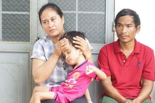 Nghịch cảnh bủa vây cô gái Ba Na