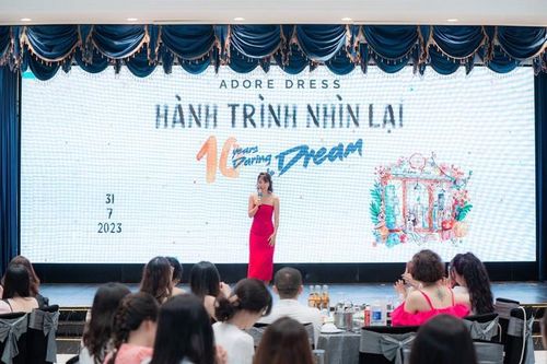 Tạo nên thương hiệu thời trang từ số vốn 500.000 đồng