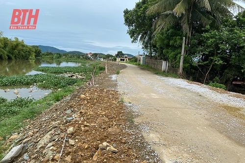 Đẩy nhanh tiến độ thi công các công trình phòng, chống lụt bão