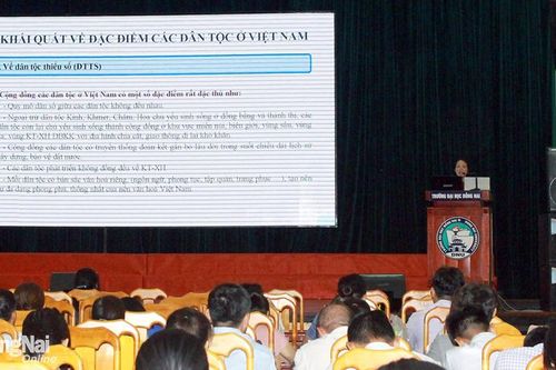 Nâng cao kiến thức, kỹ năng tuyên truyền và tham gia xử lý điểm nóng về dân tộc, tôn giáo